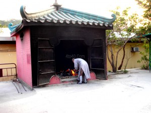 Burnt offerings at Buddhist temple