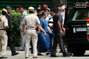 Congress president Sonia Gandhi leaves after paying homage to former president APJ Abdul Kalam at his house in New Delhi on July 28, 2015.