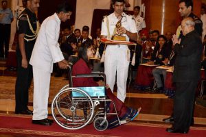 President Pranab Mukherjee presents Arjuna Award to Wrestler Vinesh at the National Sports and Adventure Awards function at Rashtrapati Bhawan in New Delhi on August 29, 2016.