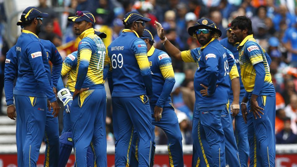 Nuwan Pradeep took the wicket as Sri Lanka mounted a fightback