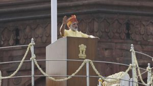 The Prime Minister then delivered an address to the nation. He highlighted the fact that this is a special year, marking the 75th anniversary of Quit India, 100th anniversary of Champaran Satyagraha and the 125th anniversary of Ganesh Utsav. Modi also spoke of the need ‘to take the country ahead with the determination of creating a ‘New India’.