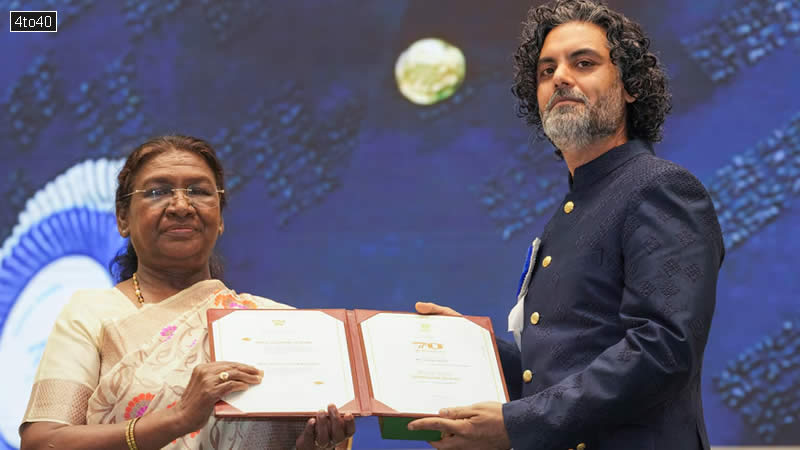 President Droupadi Murmu gave the Best Cinematography award to Siddharth Diwan for Mono No Aware (Hindi and English)